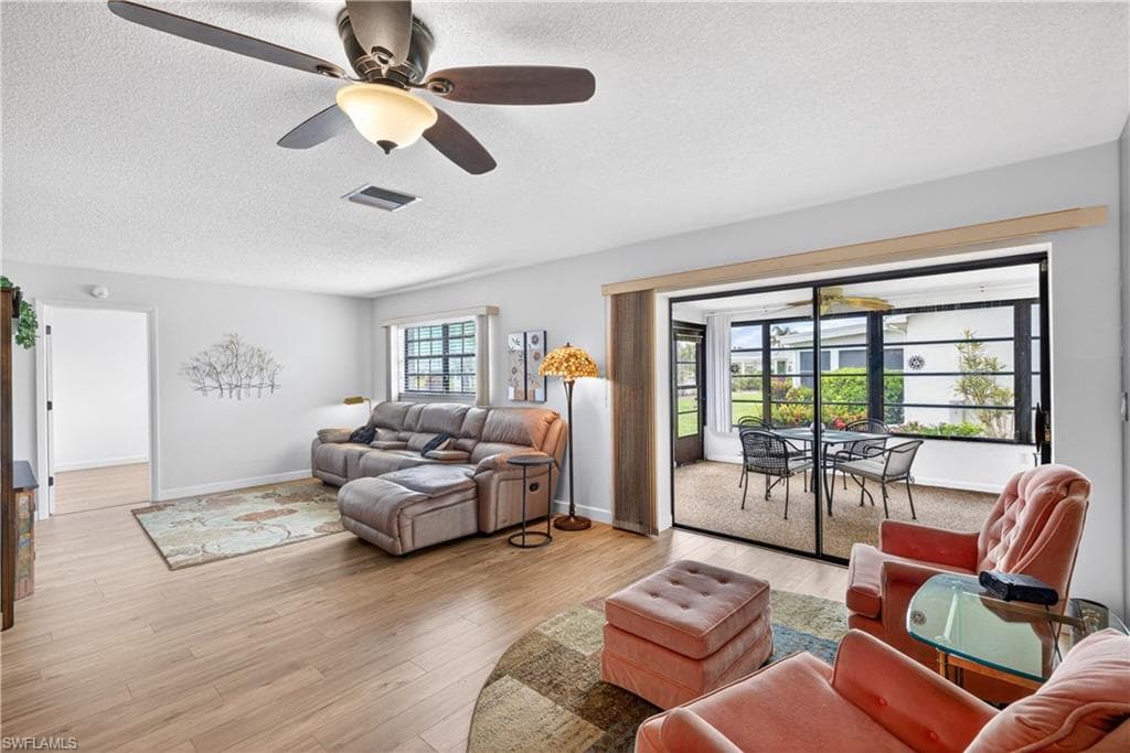 1502 Myerlee Country Club BLVD-24