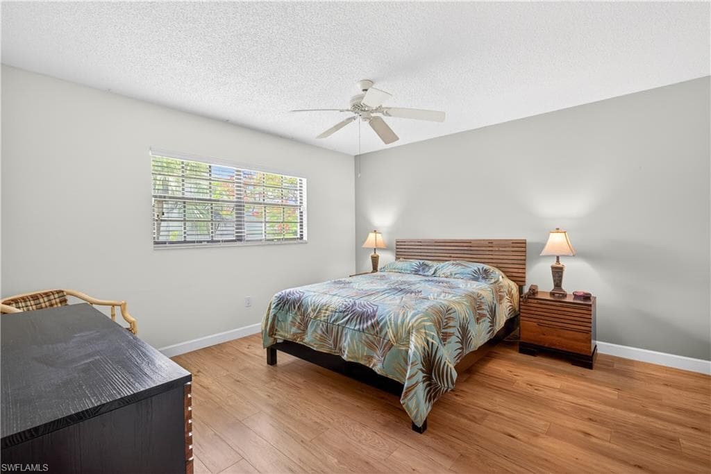 1502 Myerlee Country Club BLVD-20