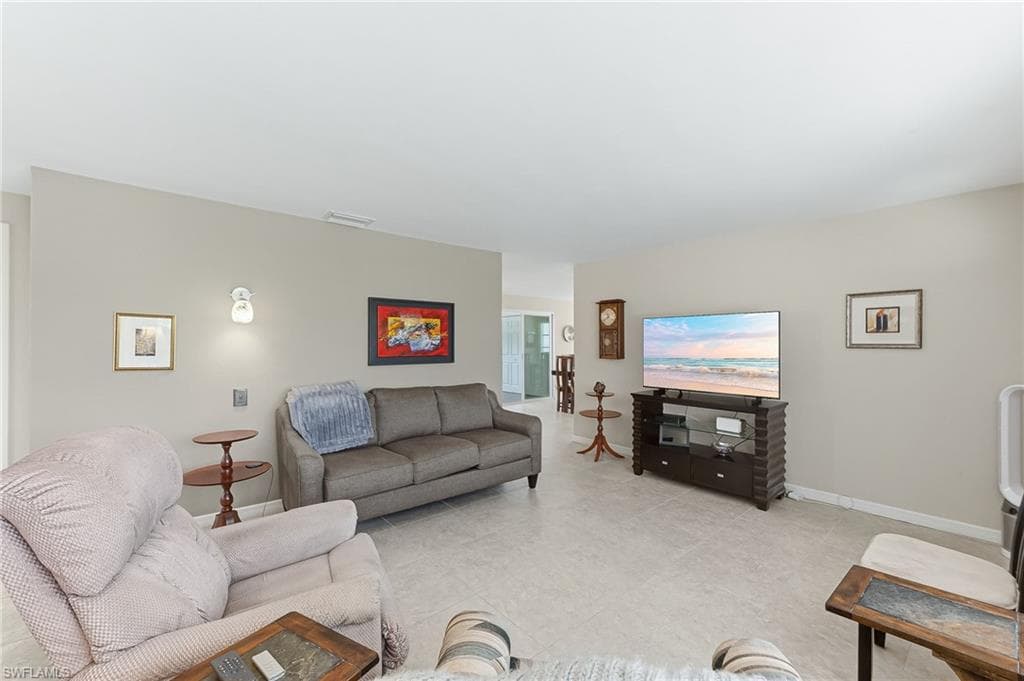 27051 Sun Aqua LN-5