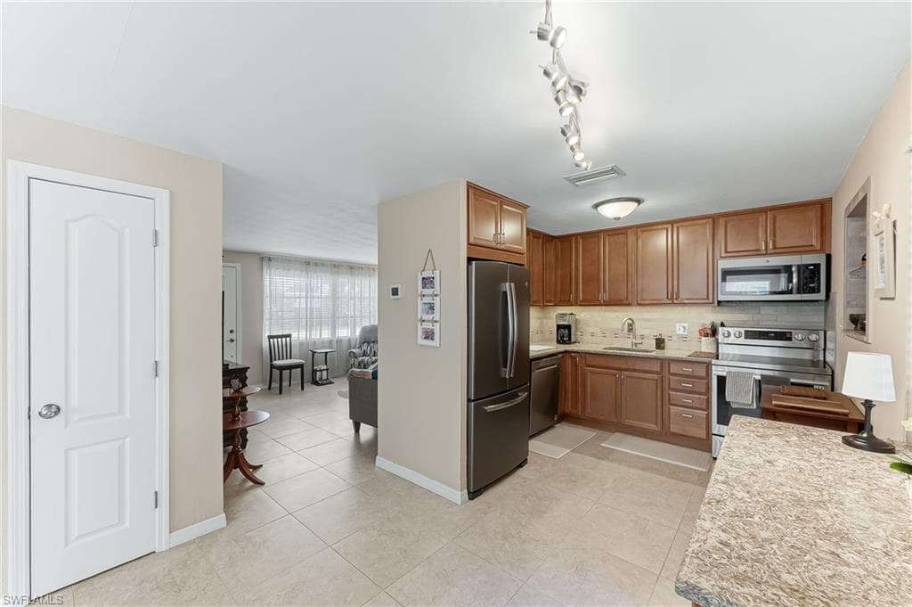 27051 Sun Aqua LN-6