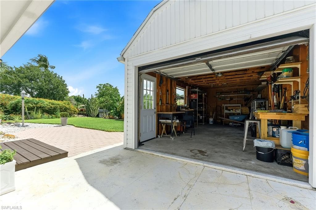 27051 Sun Aqua LN-23