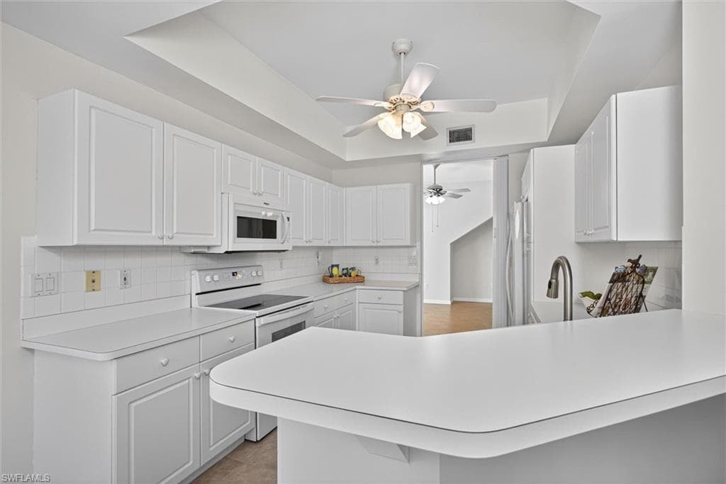 15170 Royal Windsor LN 1202-14