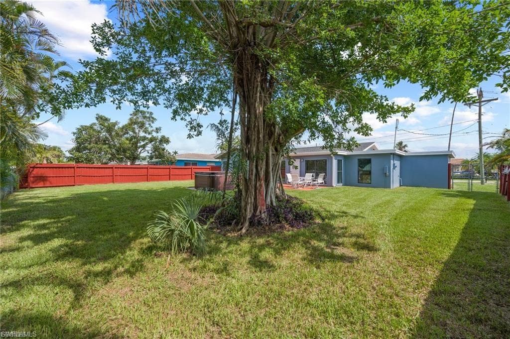 1763 Inlet DR-26