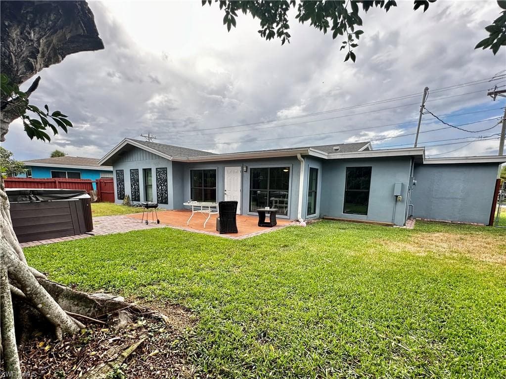 1763 Inlet DR-4