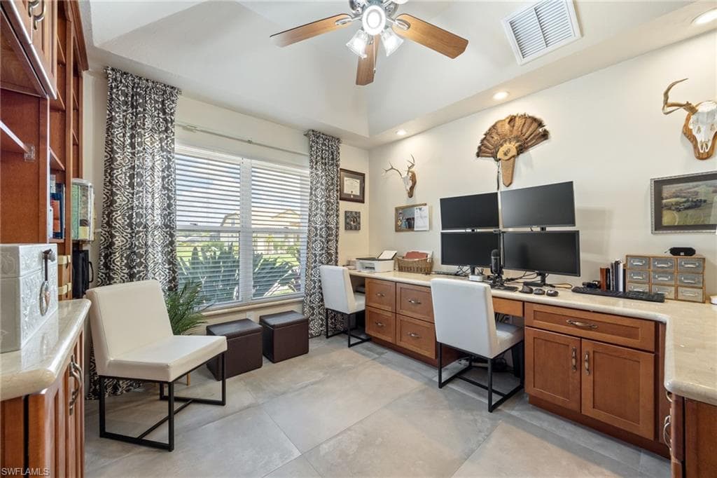 16564 Bear Cub CT-26