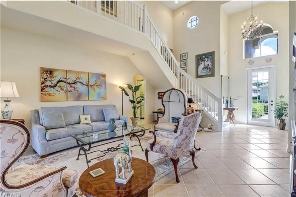 1041 Jardin DR-4