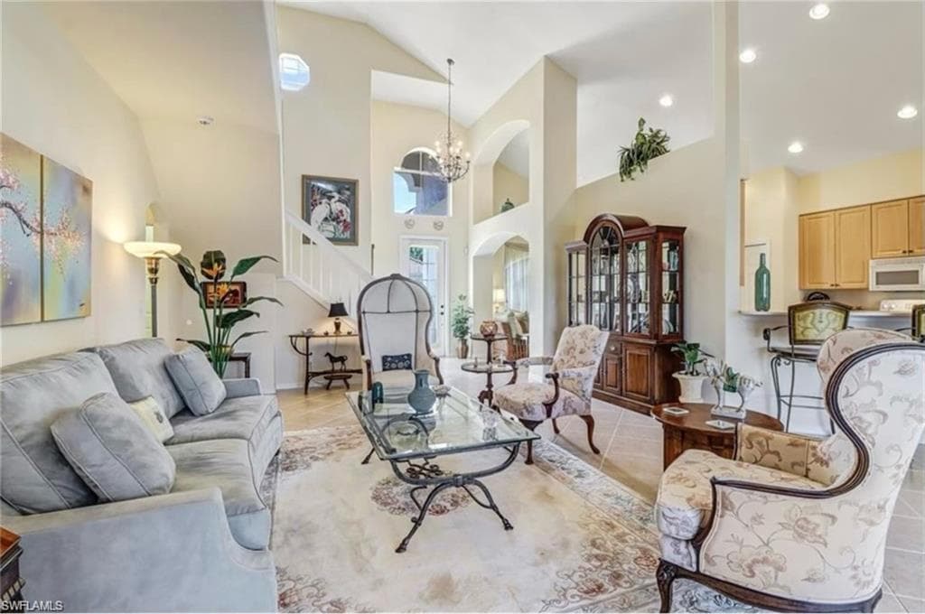 1041 Jardin DR-3