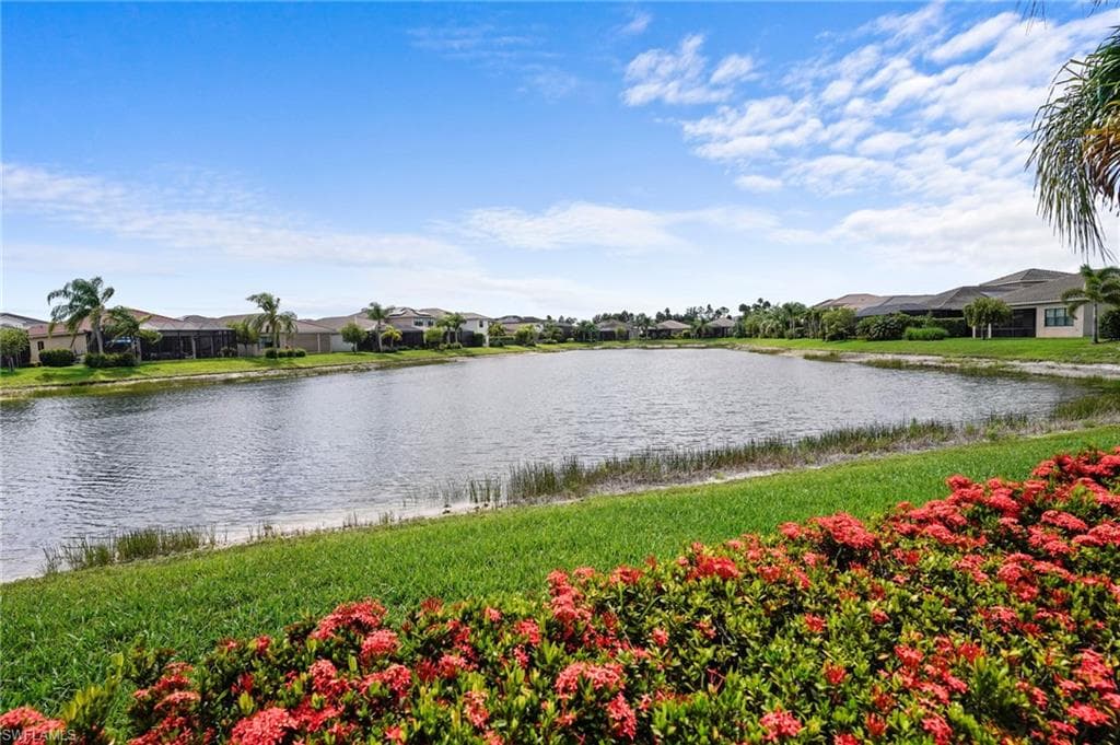 11689 Kati Falls LN-39