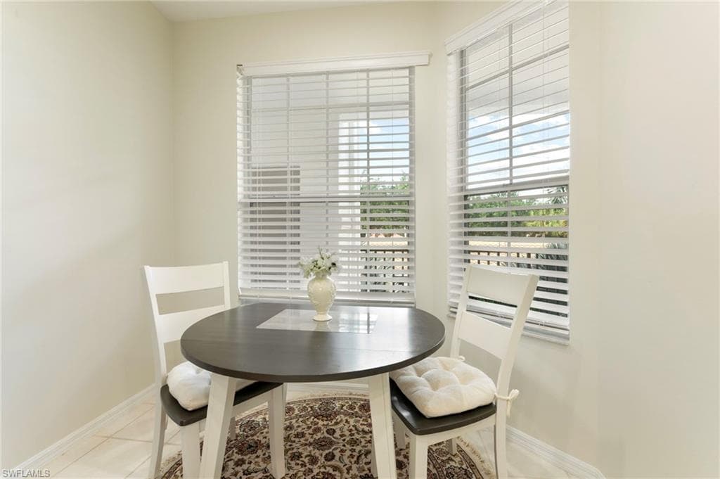 8247 Parkstone PL 206-9