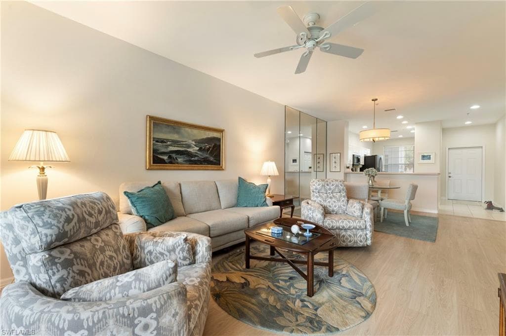 8247 Parkstone PL 206-3