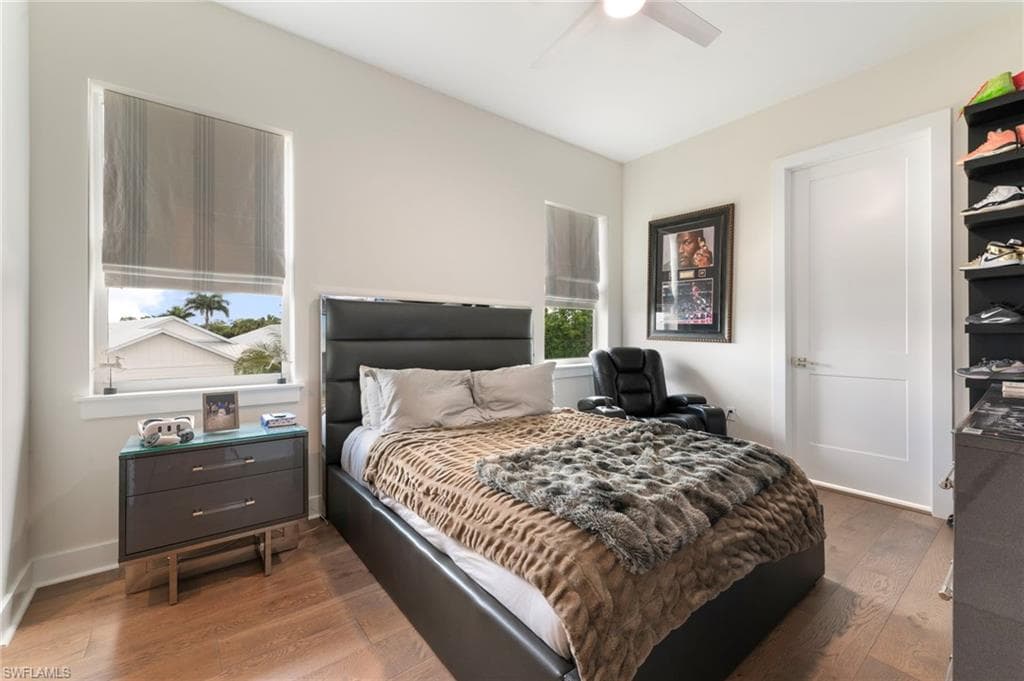 158 Cambria LN-27