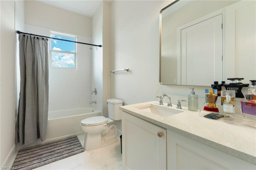 158 Cambria LN-28
