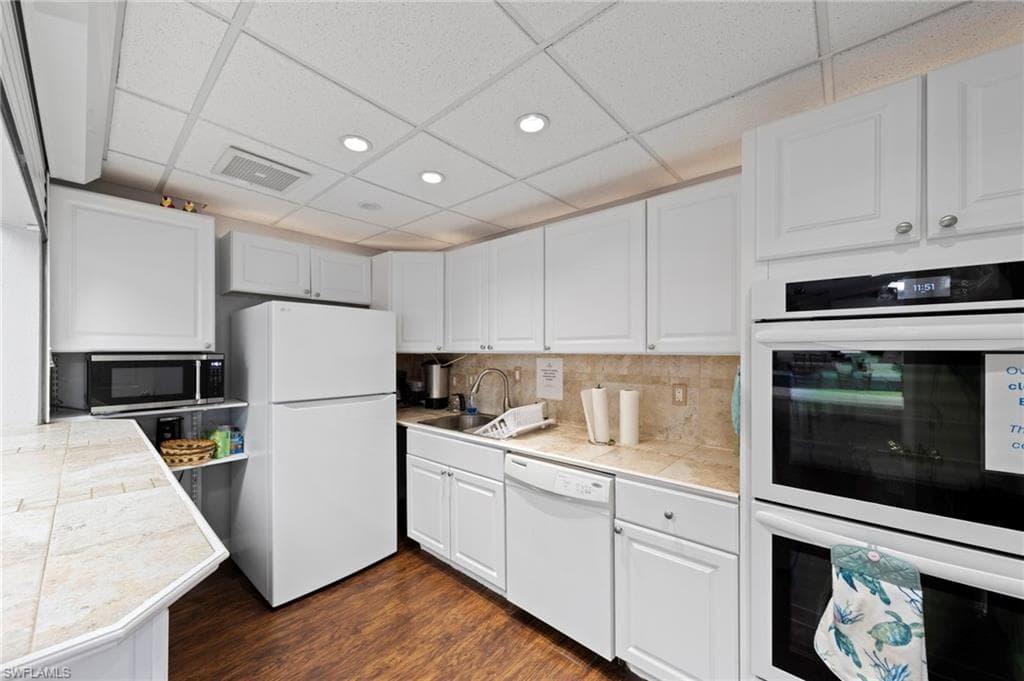 9970 Sailview CT 20-34