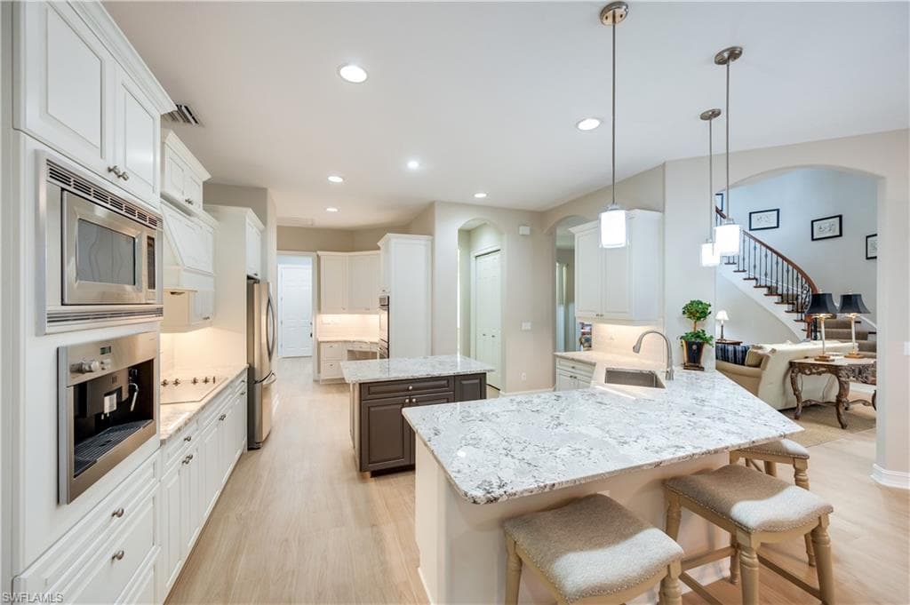 2116 Harlans RUN-3
