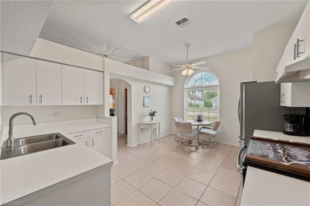 1520 Honor CT-6