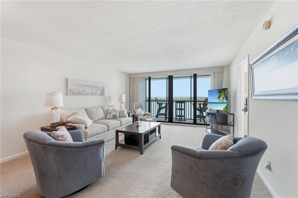 4223 Bay Beach LN 4F-12