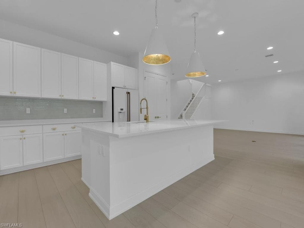 20581 Fair Oak LN-12
