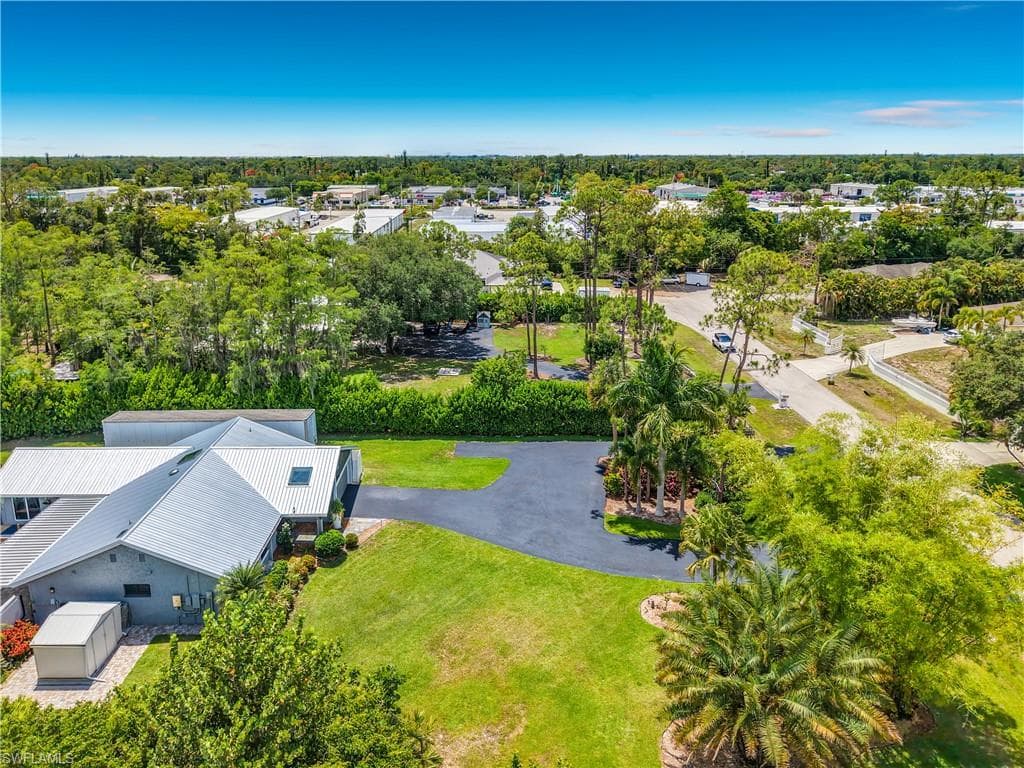 6284 Scott LN-42