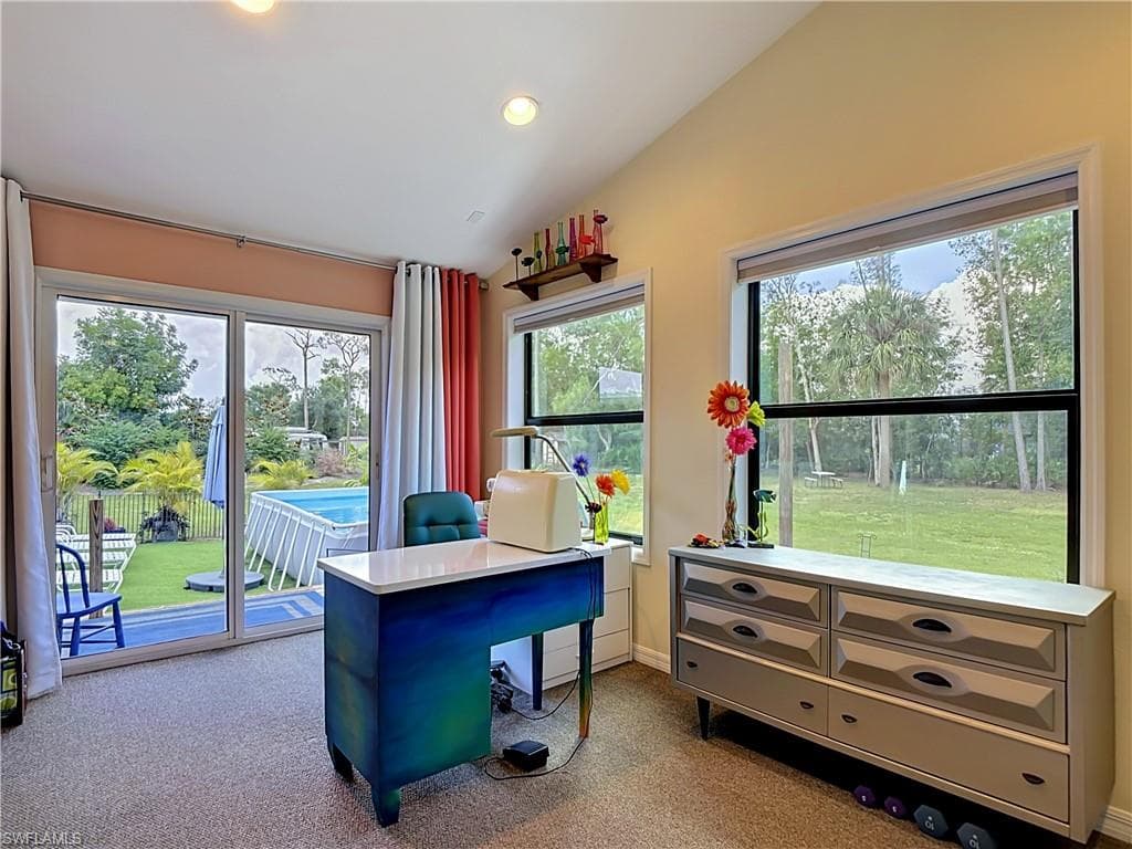 6284 Scott LN-15