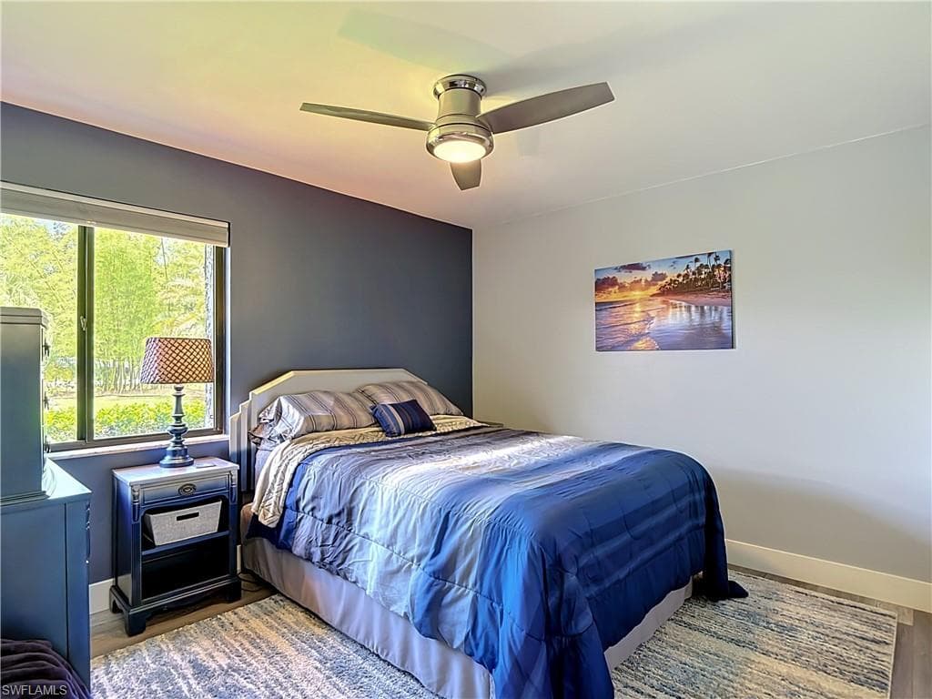 6284 Scott LN-18