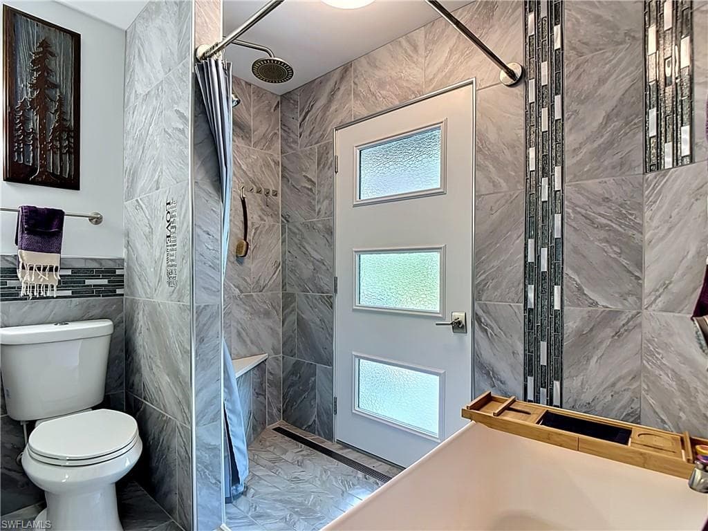 6284 Scott LN-24