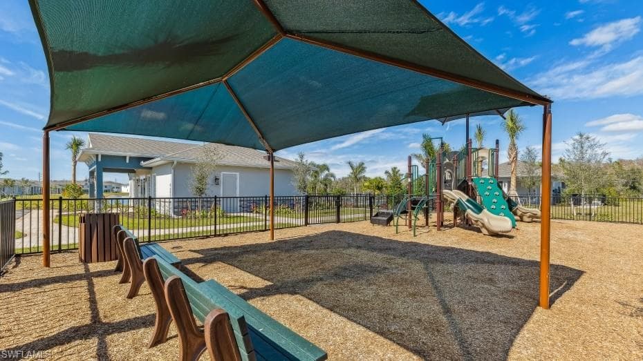 8010 CEDAR KEY WAY-42