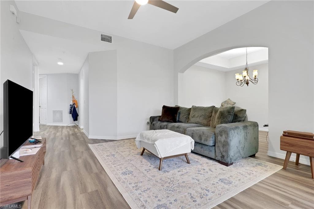 1335 Mariposa CIR 4103-5