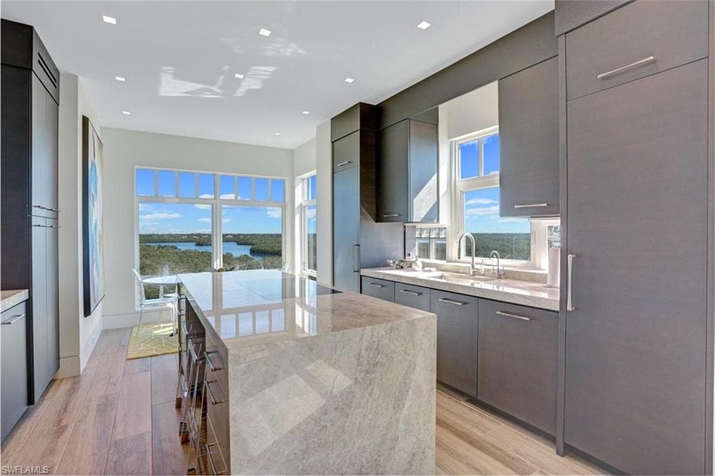 255 Barefoot Beach BLVD 4-15