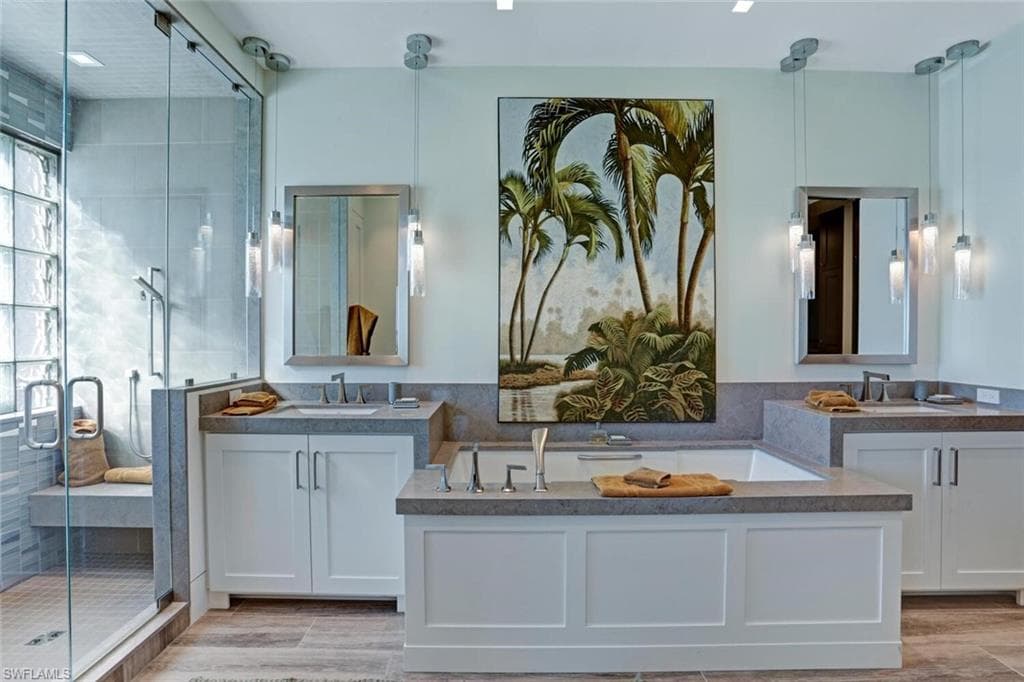 255 Barefoot Beach BLVD 4-27