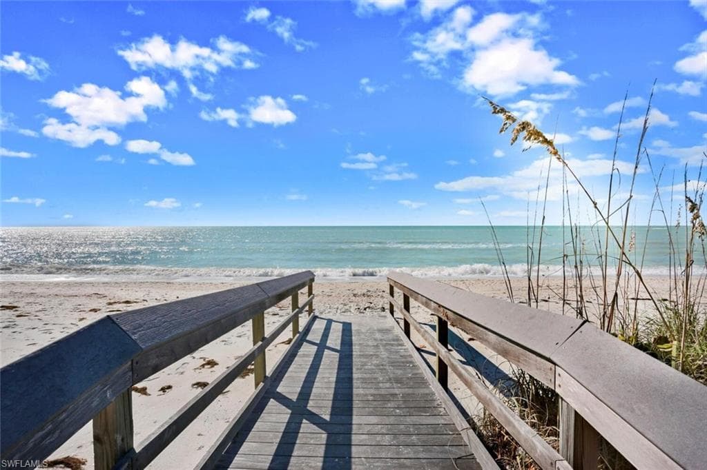 255 Barefoot Beach BLVD 4-4