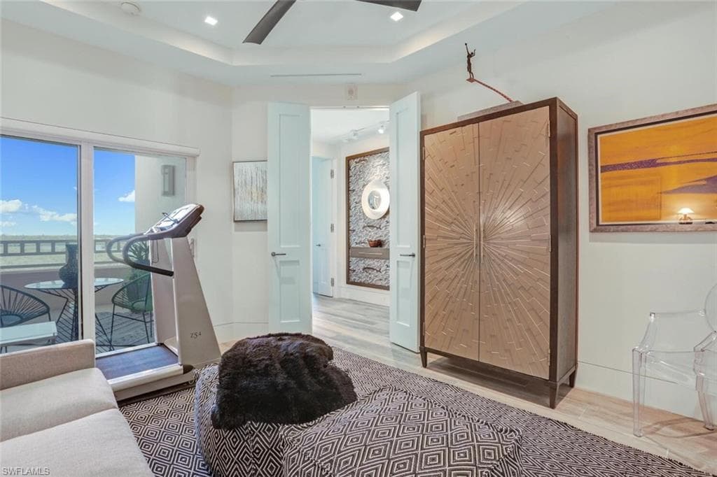 255 Barefoot Beach BLVD 4-32