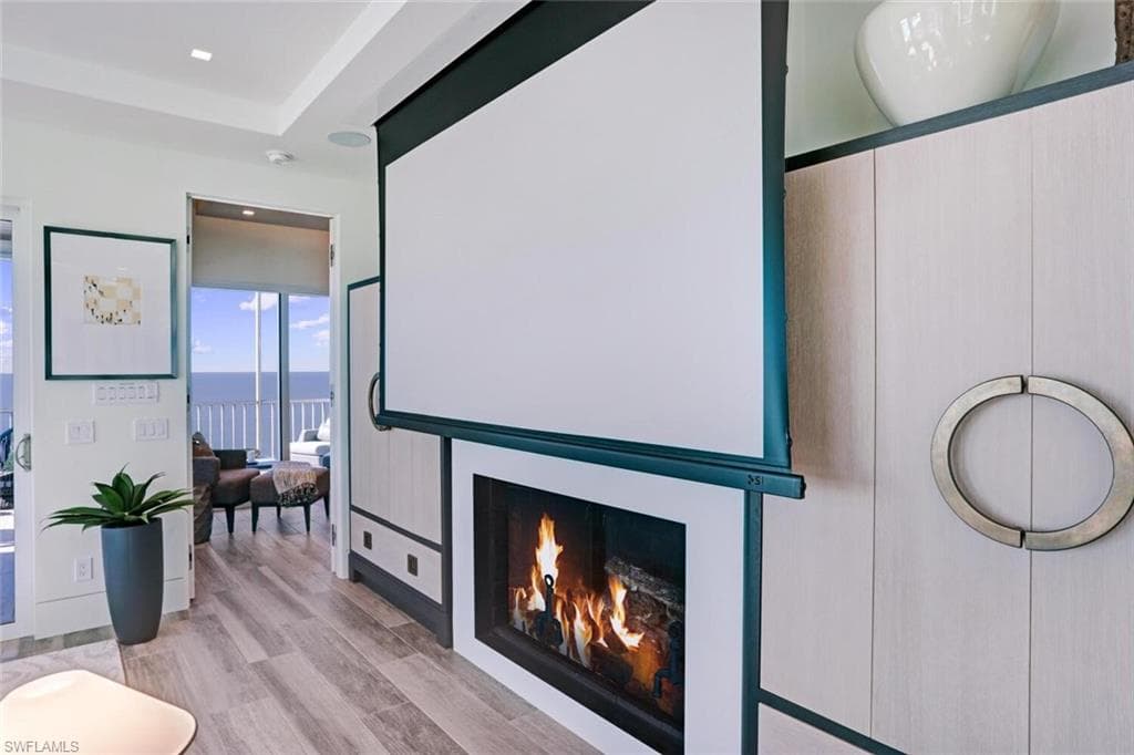 255 Barefoot Beach BLVD 4-17