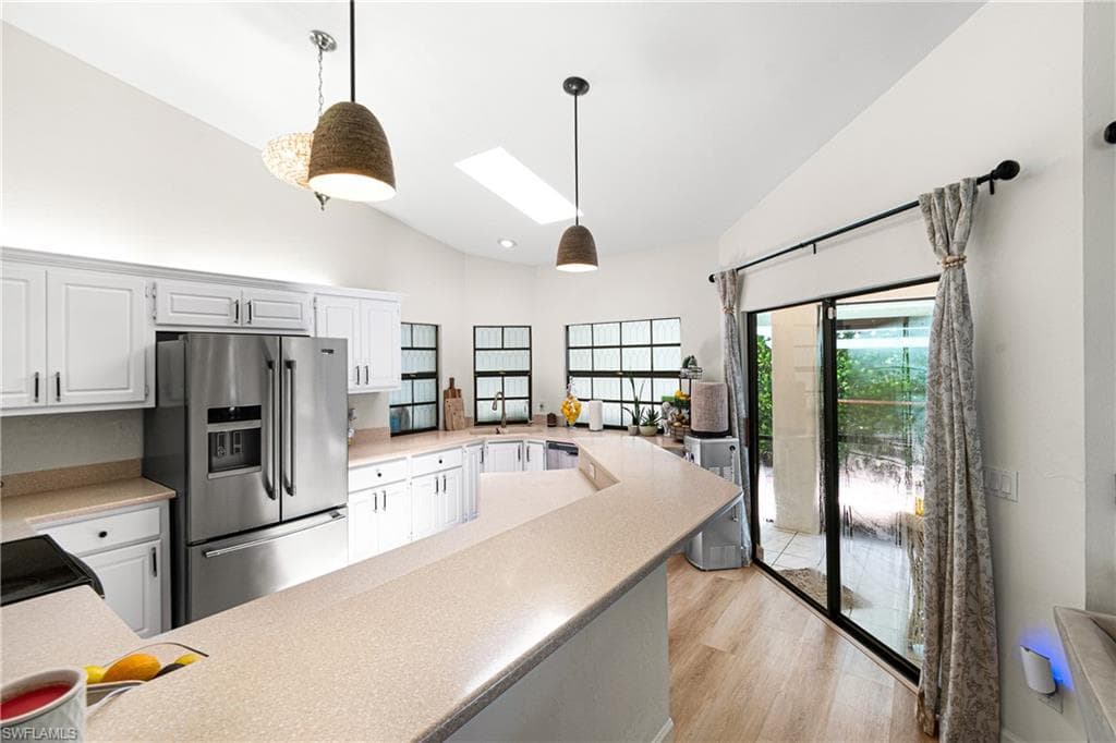 10791 Highland AVE-12
