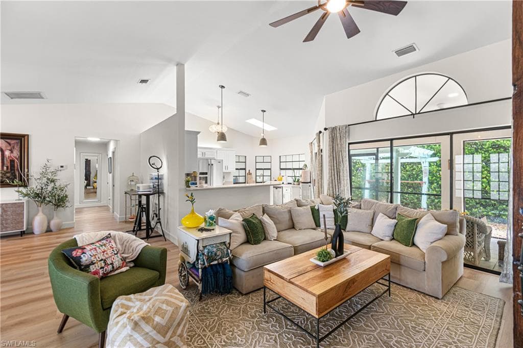10791 Highland AVE-18