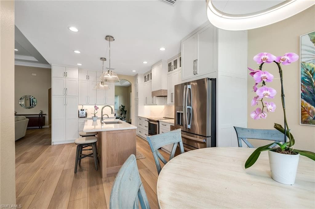 23255 Sanabria LOOP-12