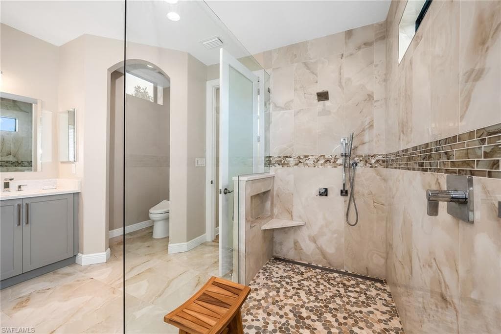 23255 Sanabria LOOP-21