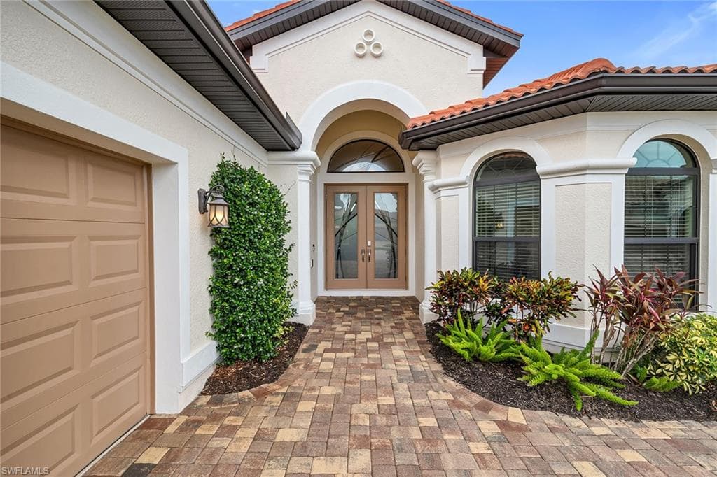 23255 Sanabria LOOP-40