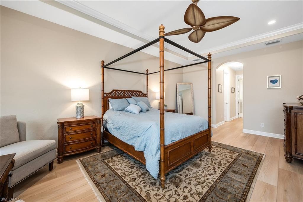 23255 Sanabria LOOP-17