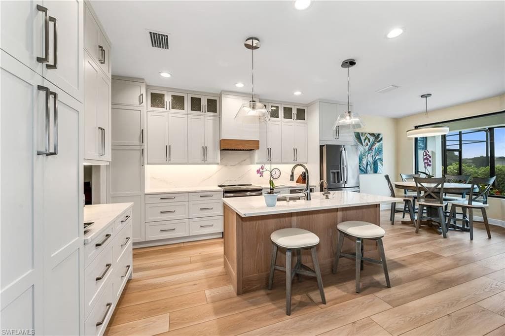 23255 Sanabria LOOP-10