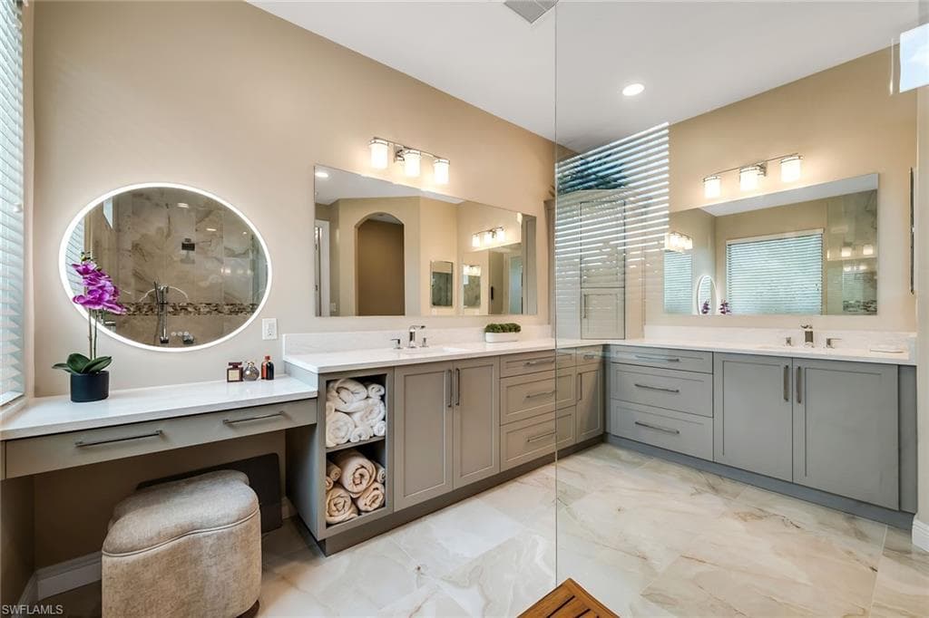 23255 Sanabria LOOP-18