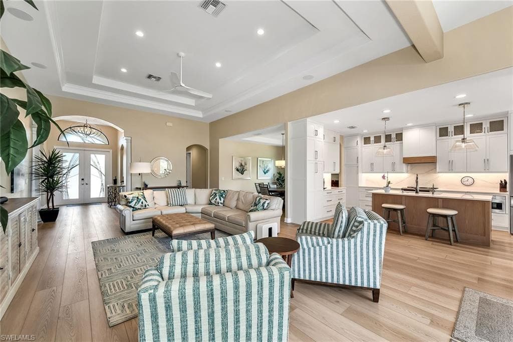 23255 Sanabria LOOP-7
