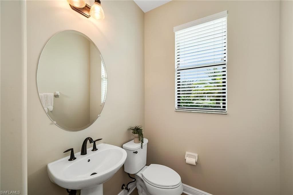 23255 Sanabria LOOP-24