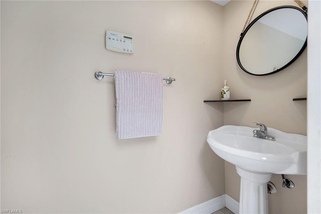 28820 Trenton CT-19