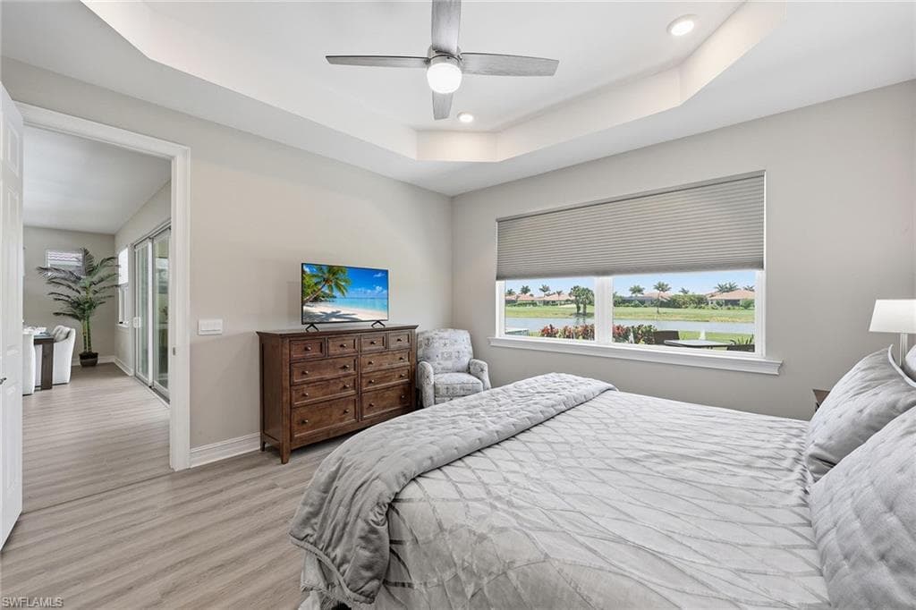 18699 Ensenada DR-15