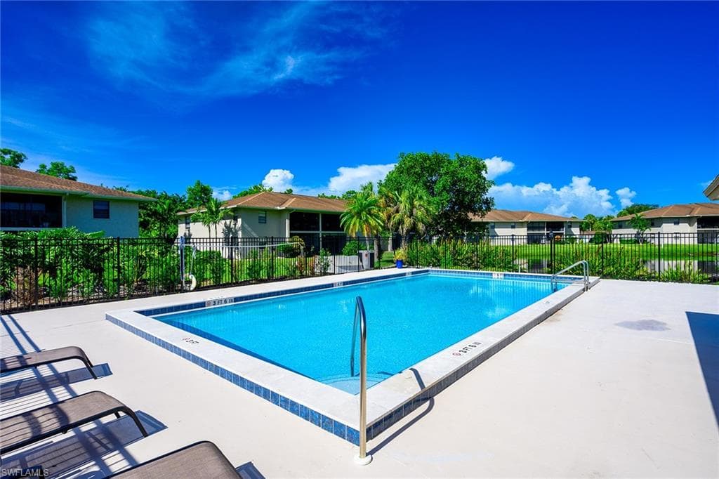 135 Cypress WAY E C-135-26