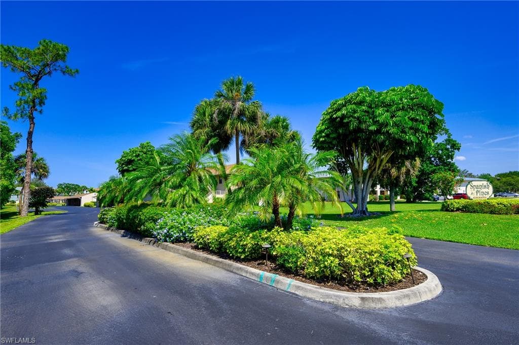 135 Cypress WAY E C-135-3