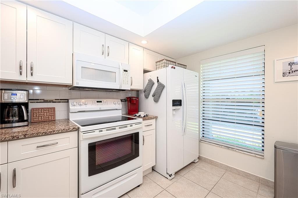 135 Cypress WAY E C-135-10