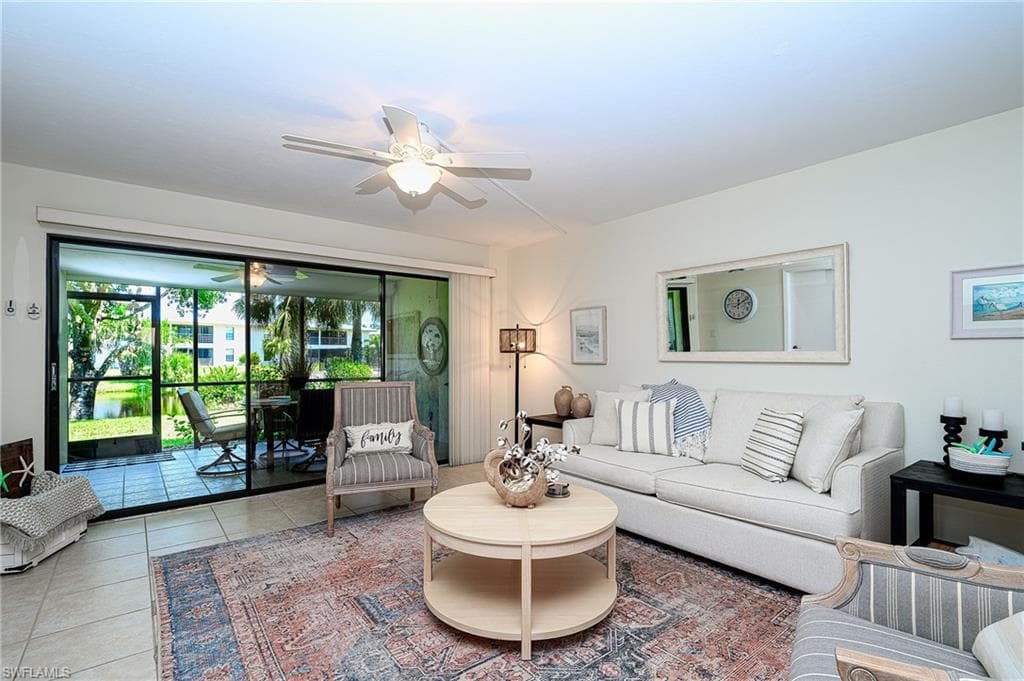 135 Cypress WAY E C-135-14