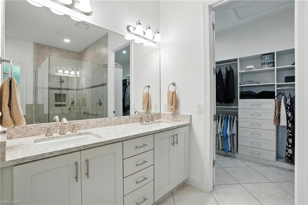 4649 Abaca CIR-13