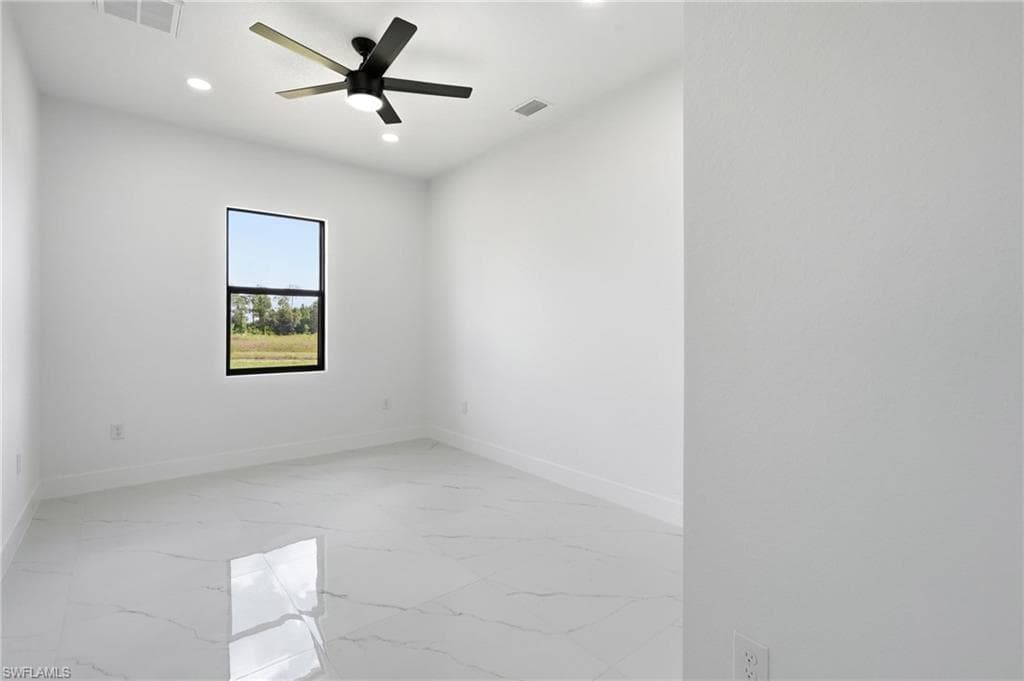 9014 Lawn CT-32